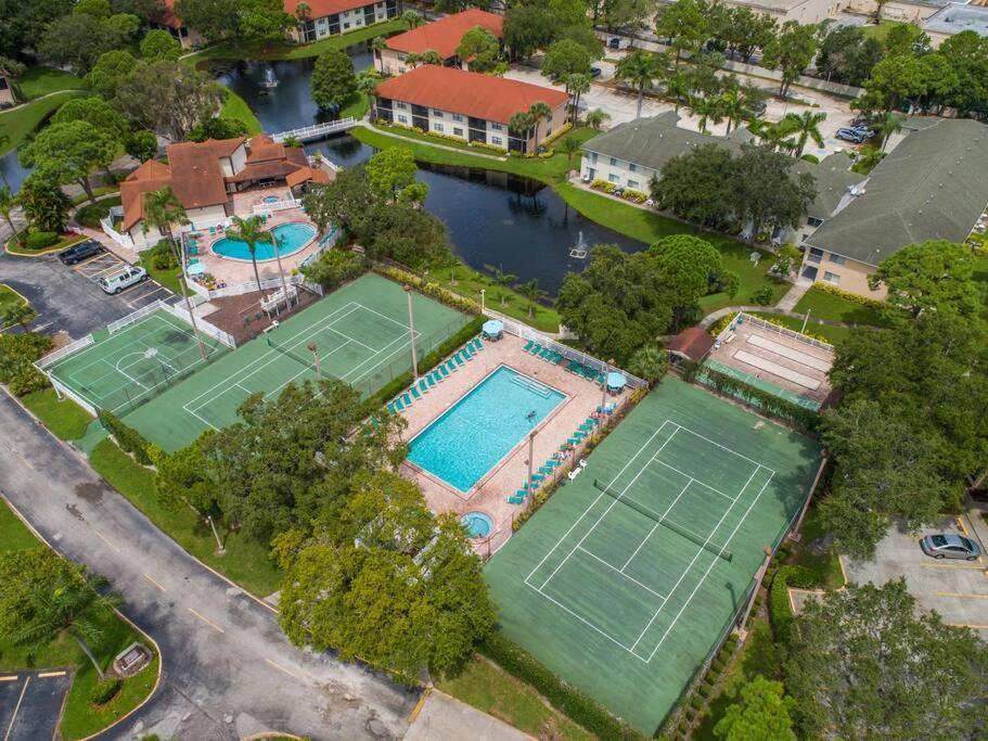 Minutes To Anna Maria Island Apartment Bradenton Bagian luar foto