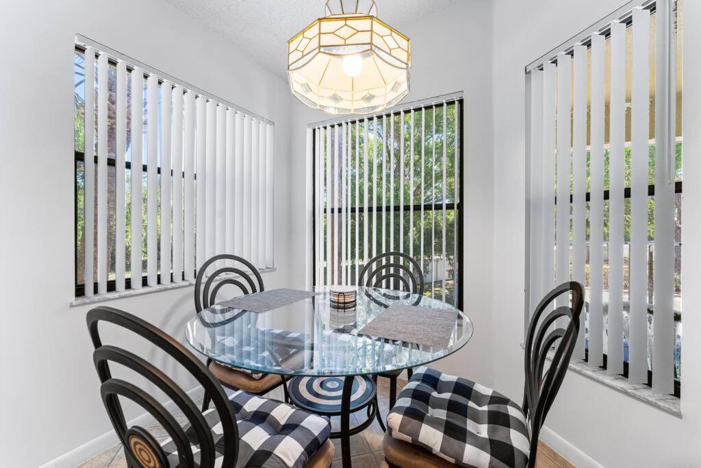 Minutes To Anna Maria Island Apartment Bradenton Bagian luar foto