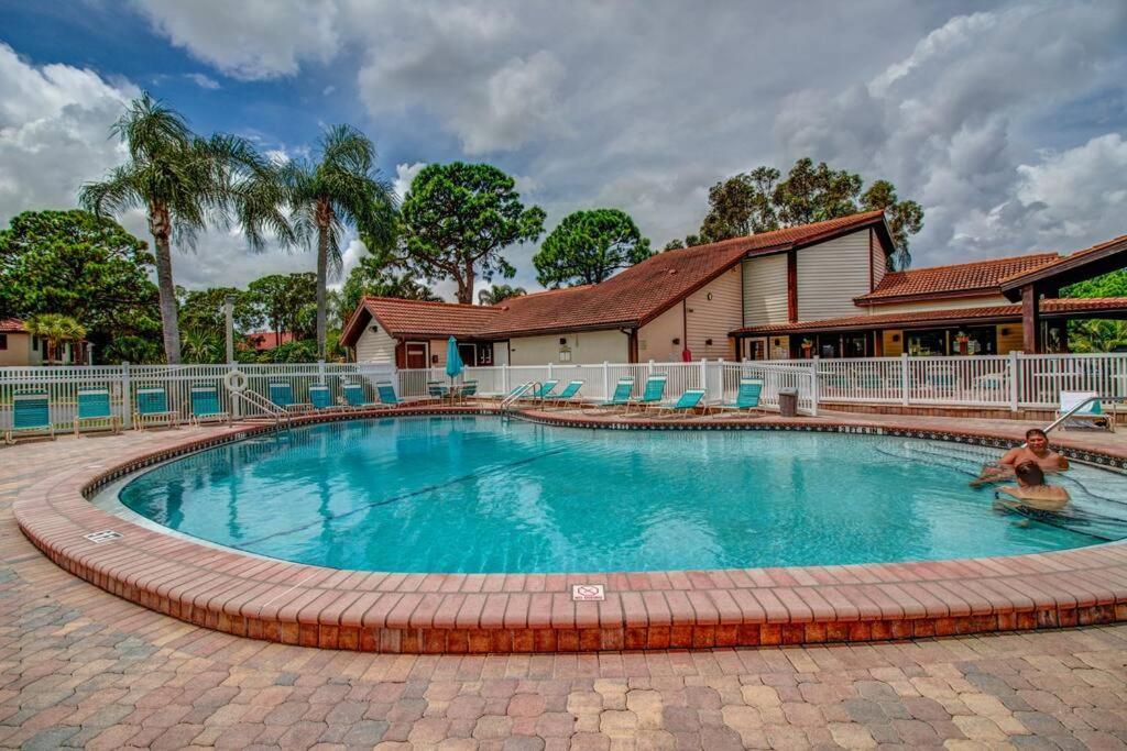 Minutes To Anna Maria Island Apartment Bradenton Bagian luar foto